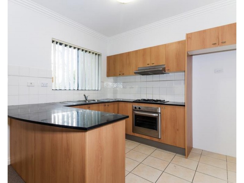 6/22 Blaxcell Street, Granville NSW 2142